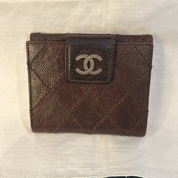 Chanel brown caviar leather compact wallet/coin, full set with original receipt - Picture 2 of 12